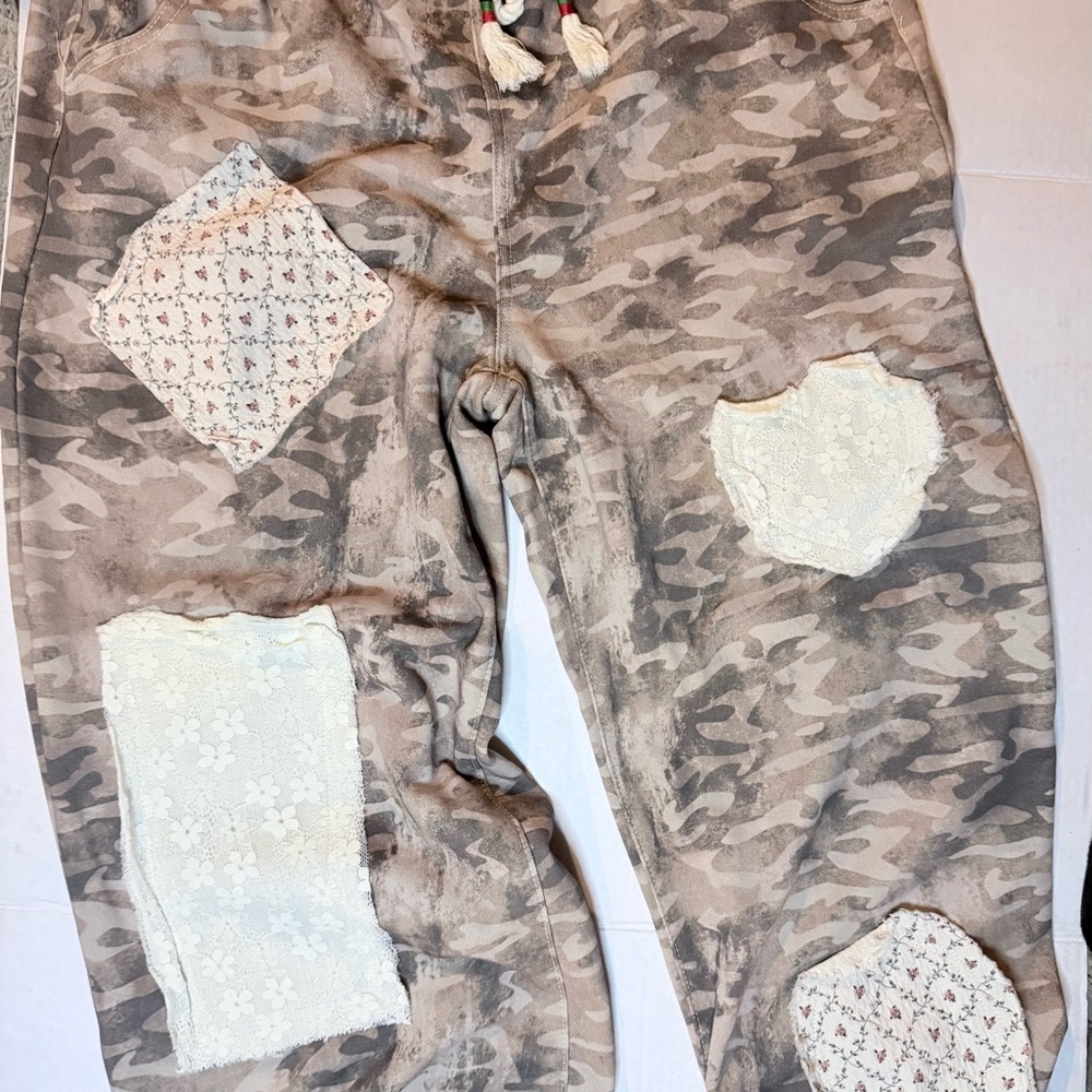 POL desert camo patchwork Patterned Drawstring Jo… - image 4